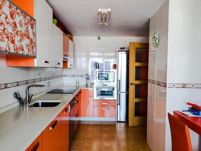 Foto 59a89bdb-7449-498c-9bce-de887115f6a7. Appartamento con parcheggio in Villimar - V1 - V2 - S3 - S4 - San Cristobal Burgos