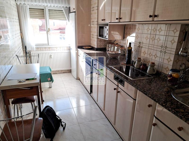 Foto 4cffb1a7-4f6d-48d3-8e50-7ee86af9a335. Piso en Los Vadillos - R. Sanitaria - Pozanos Burgos