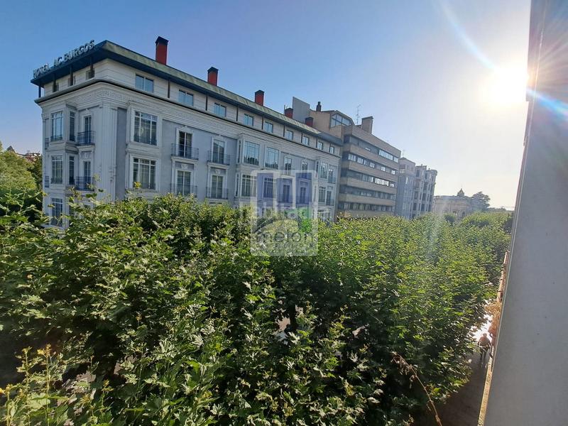 Foto b5a1f0e1-32a6-4b56-8812-caf092812a44. Appartamento in Casco Antiguo Burgos