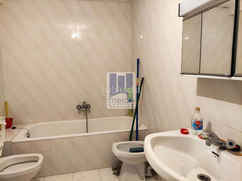 Foto 30de5b99-be65-46e0-90b6-917a519f4629. Chalet con parcheggio in Villasur de Herreros