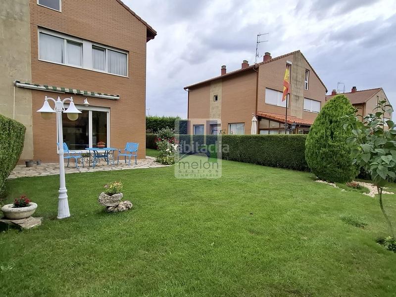 Foto 79bdb010-87e1-4e5d-8e34-6872020e7527. Chalet en Cogollos