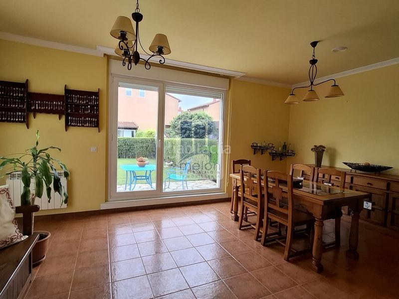 Foto 9502b700-8e08-454d-b974-25c588b274ed. Chalet en Cogollos