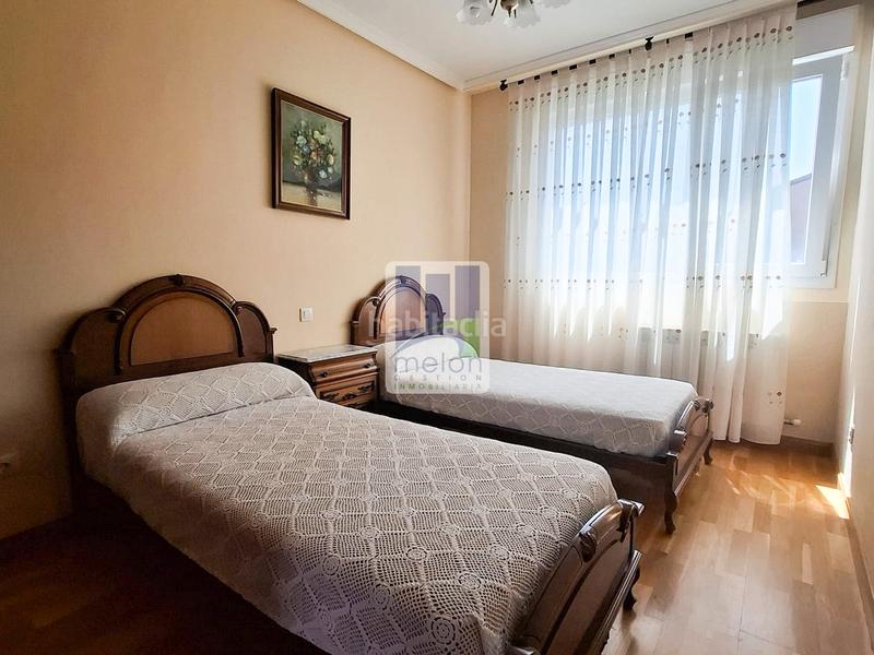 Foto b72bc26f-0870-4b9b-8af2-1f57fc80c63a. Chalet en Cogollos