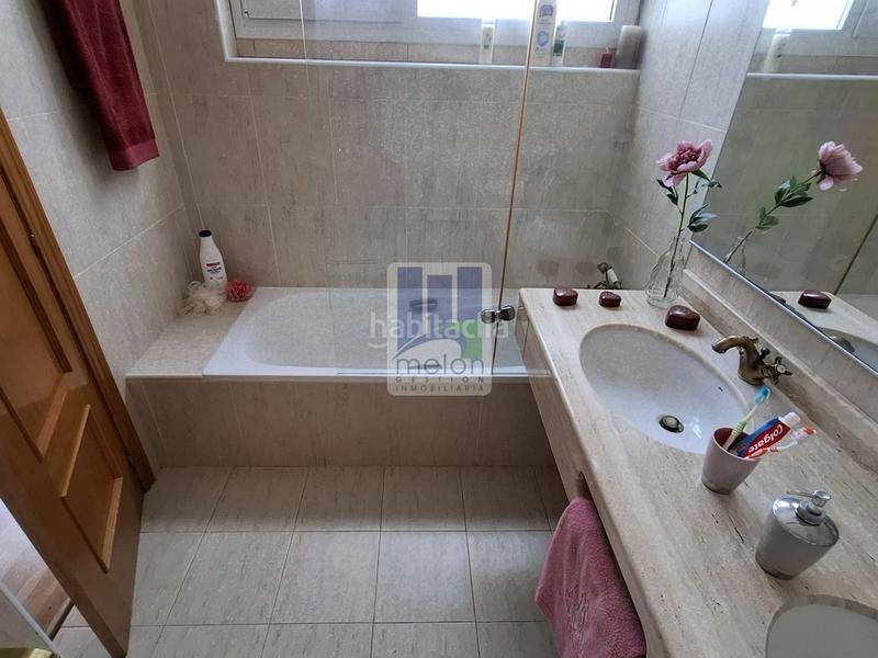 Foto c670006f-71dc-42dc-8d59-c9be982d1125. Chalet en Cogollos