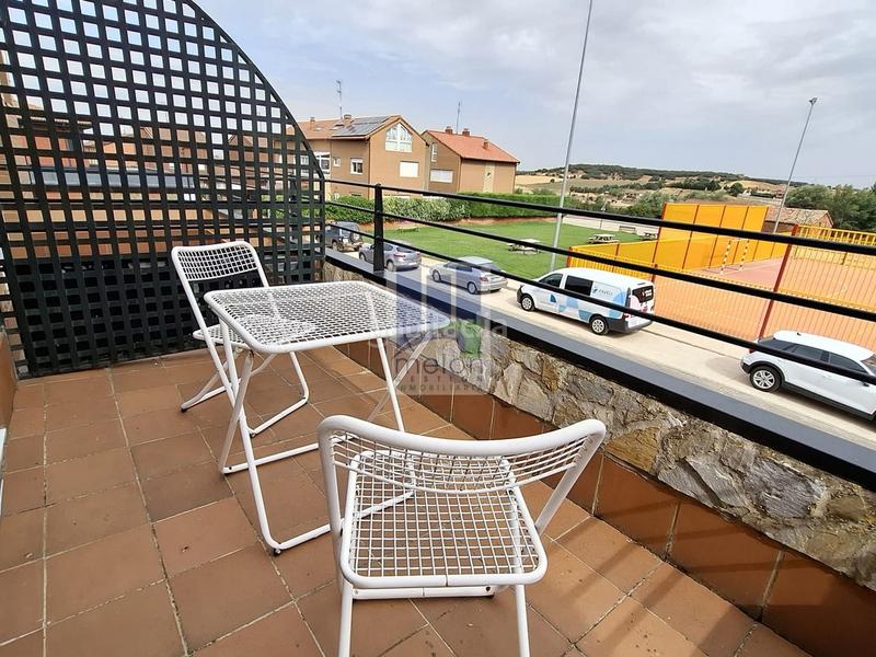 Foto fcf25957-f22c-4bce-afbb-3b7196c007d0. Chalet en Cogollos