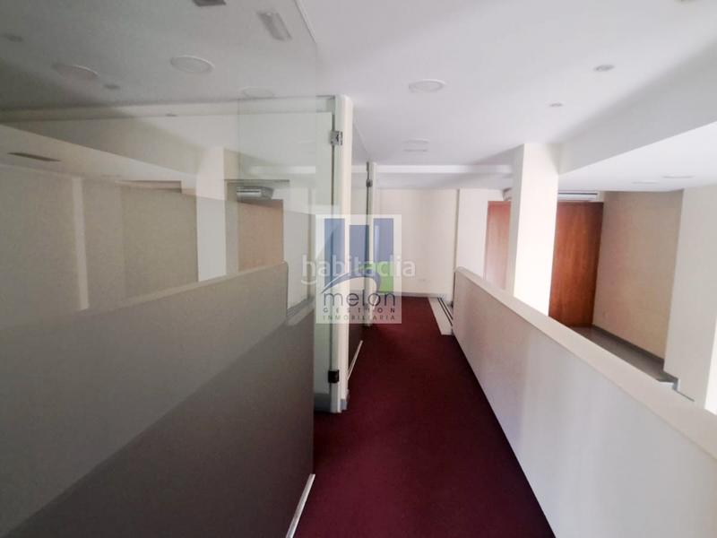 Foto e7c091eb-02bd-4712-9c31-ee5e1a6d6706. Alquiler local comercial en Reyes Católicos Burgos