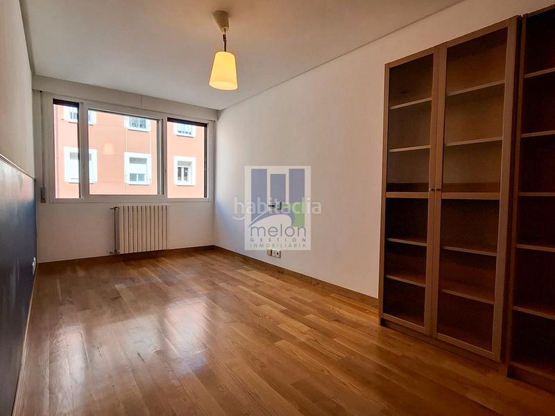 Foto 48abc9cf-f0e1-4203-8eb7-e66fd961c0da. Piso en Los Vadillos - R. Sanitaria - Pozanos Burgos