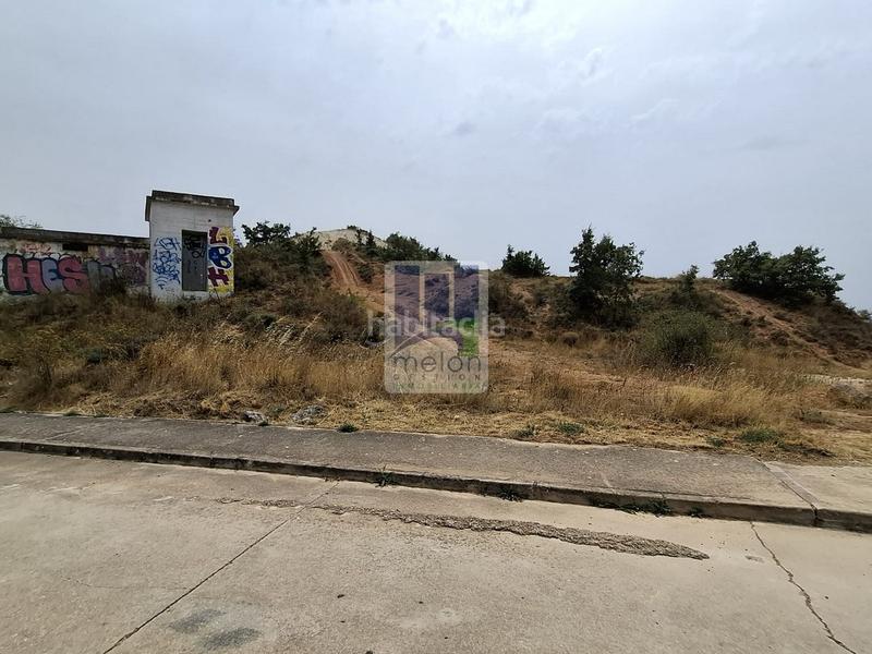 Foto d902a173-6edf-421b-be59-457eaca73f57. Terreny residencial a Modúbar de la Emparedada