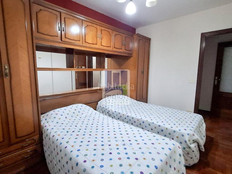 Foto 04be2334-08ec-44b3-80ab-4a6ebd90f9fa. Chalet with parking in Merindad de Río Ubierna