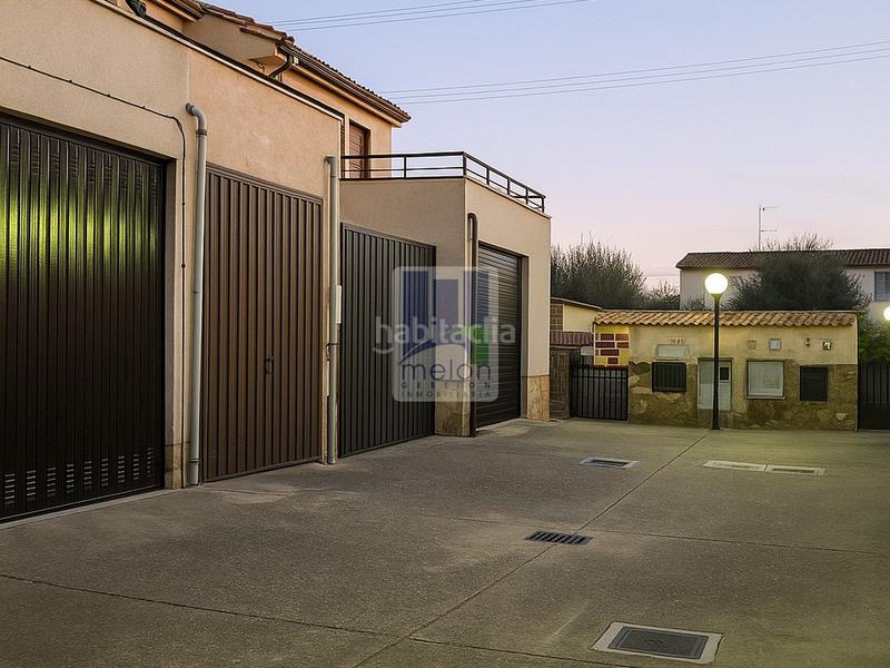 Foto d9e600f4-fd2e-4141-908a-164f6d900b59. Chalet avec parking dans Merindad de Río Ubierna