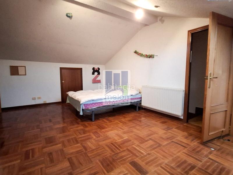 Foto dc09289c-2bd7-4c00-9db6-153b90e34250. Chalet avec parking dans Merindad de Río Ubierna