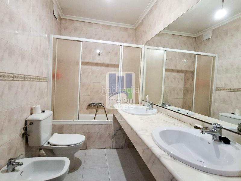 Foto fec1e1d6-5bd4-4461-ba33-84b59049253e. Chalet avec parking dans Merindad de Río Ubierna