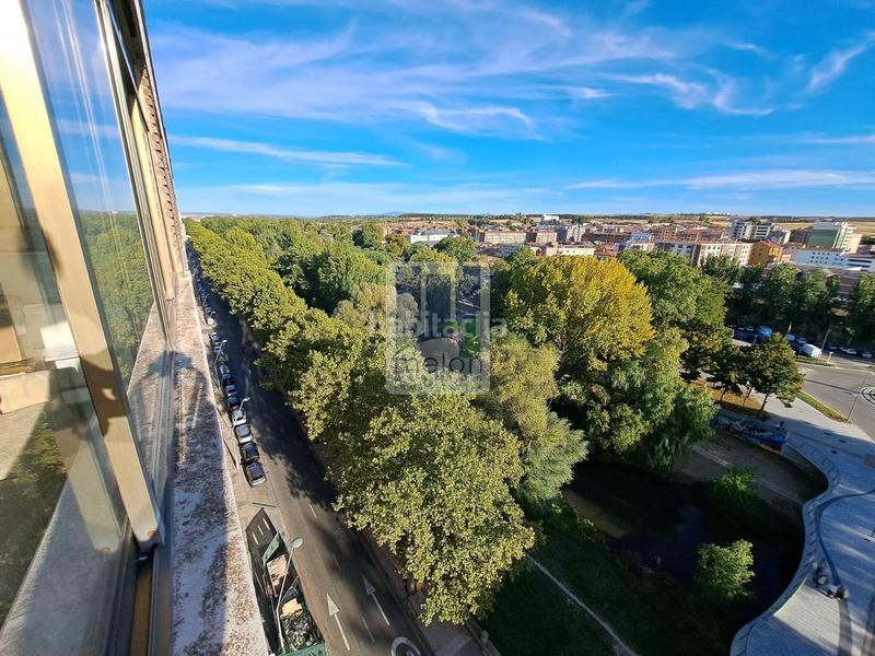 Foto abfdf112-c3e8-4c95-9fa3-ad00c10a4dd9. Flat with parking in Villa Pilar Burgos