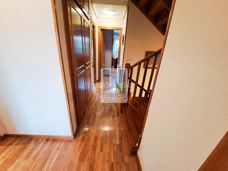 Foto 50e2a593-9726-44de-9890-645073359250. Chalet mit parking in Universidad - Las Huelgas Burgos