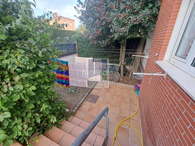 Foto f251475a-a1f0-4ecf-8581-d98e2db23ea3. Chalet mit parking in Universidad - Las Huelgas Burgos