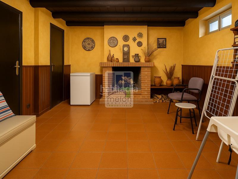 Foto 5983749c-24a4-41e2-8c93-48053b93e954. Chalet avec parking dans Universidad - Las Huelgas Burgos