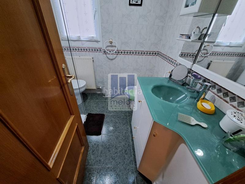 Foto b6106f7d-371d-4c26-96d3-f62ccd1cb611. Chalet avec parking dans Universidad - Las Huelgas Burgos