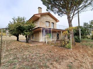 Chalet  Valdenoceda