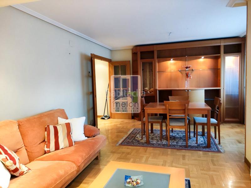 Foto 0014afad-d243-403e-8047-a9660f3415f7. Flat with parking in Illera Burgos