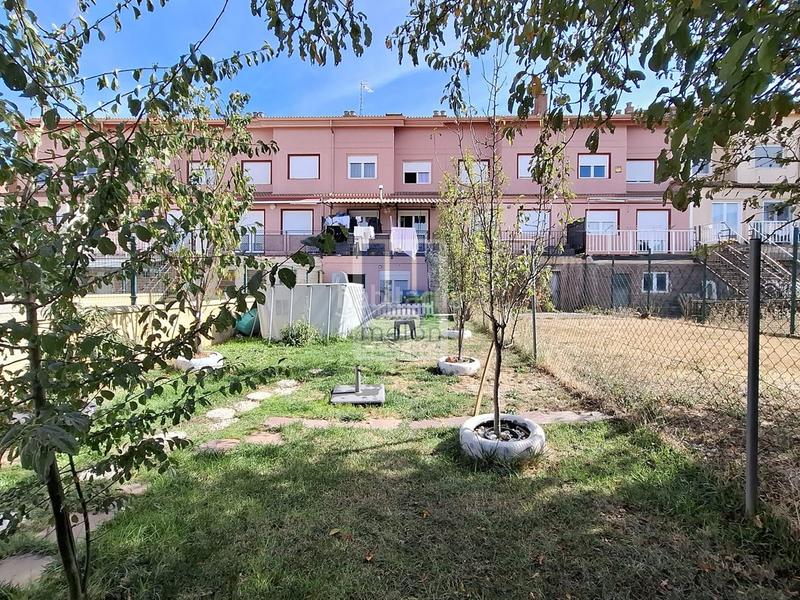 Foto 017dd8c8-1b77-41ad-9e34-9cc92fe22873. Chalet with parking in Cogollos