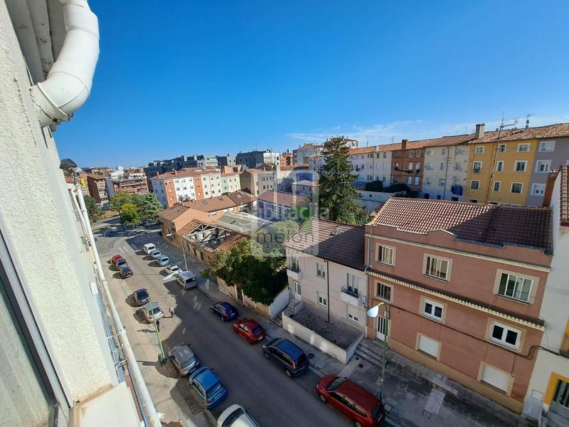 Foto 8362260c-2357-485d-8c14-832ecd0cde8e. Appartement dans San Julián - Barriada de Cortes Burgos