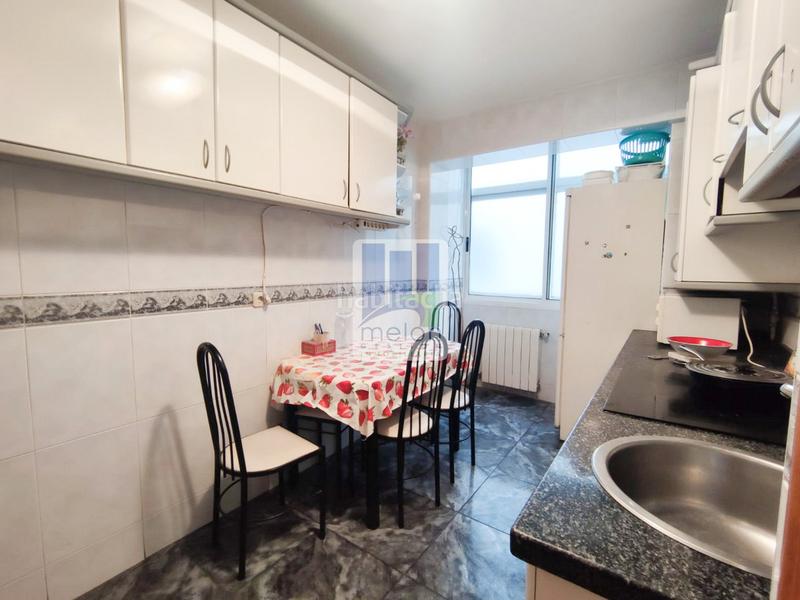 Foto f990be0e-b16c-408e-a609-ba31b3ab70ba. Pis a Gamonal - San Bruno - G9 Burgos