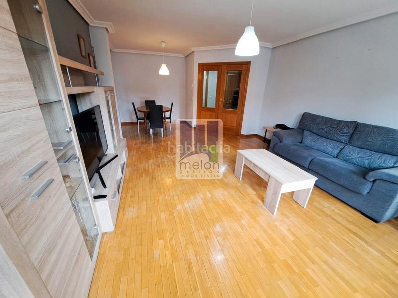 Foto 0241ef98-1a5c-443d-b0de-121aa28c26d4. Pis amb aparcament a Universidad - Las Huelgas Burgos