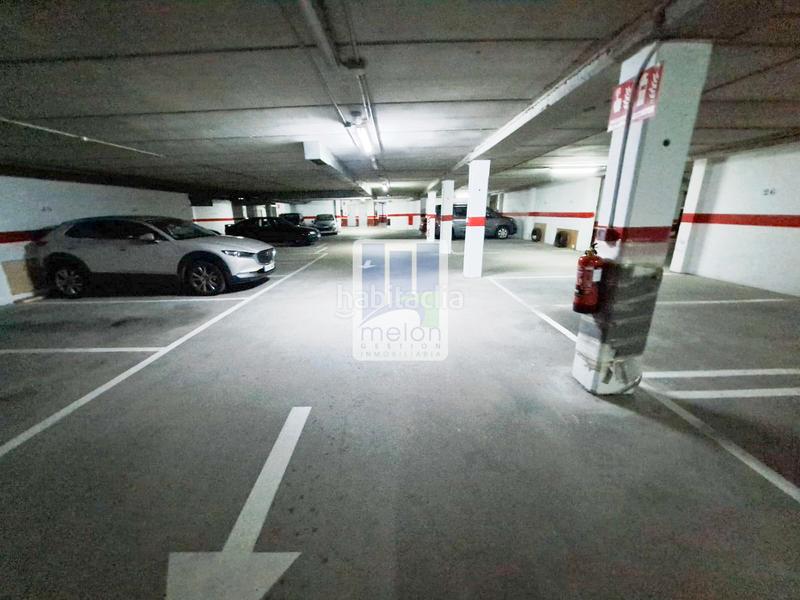 Foto 03f0c0d3-c8ca-42a3-857f-6b334cd46b8f. Pis amb aparcament a Universidad - Las Huelgas Burgos