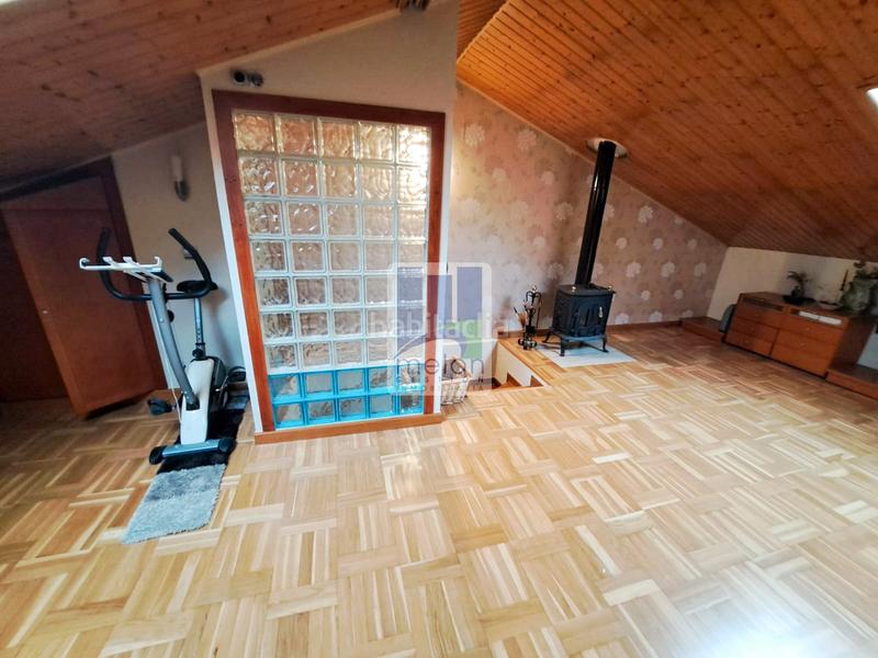 Foto 31a4a663-4e39-419e-b19f-dfb7e22d2a7b. Chalet mit parking in Villatoro Burgos