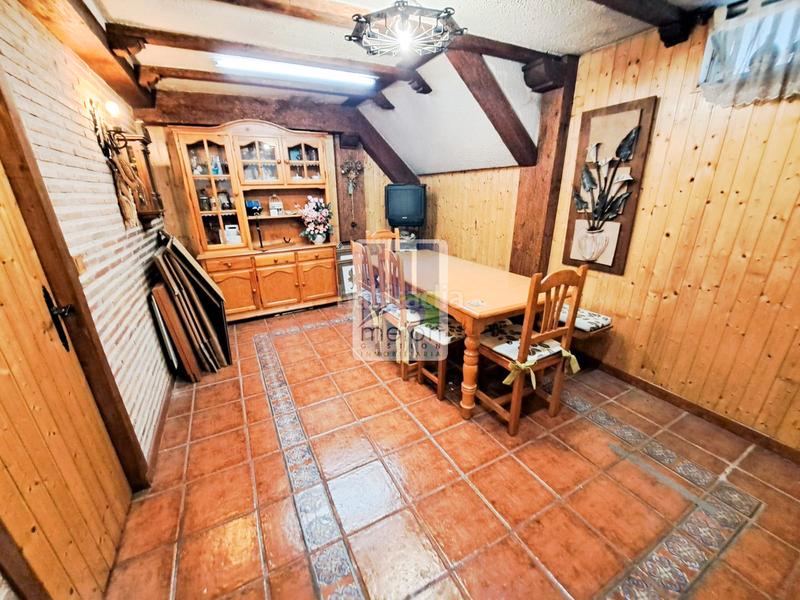 Foto 427b8209-ee25-4b29-8014-6720f733b8d7. Chalet avec parking dans Villatoro Burgos