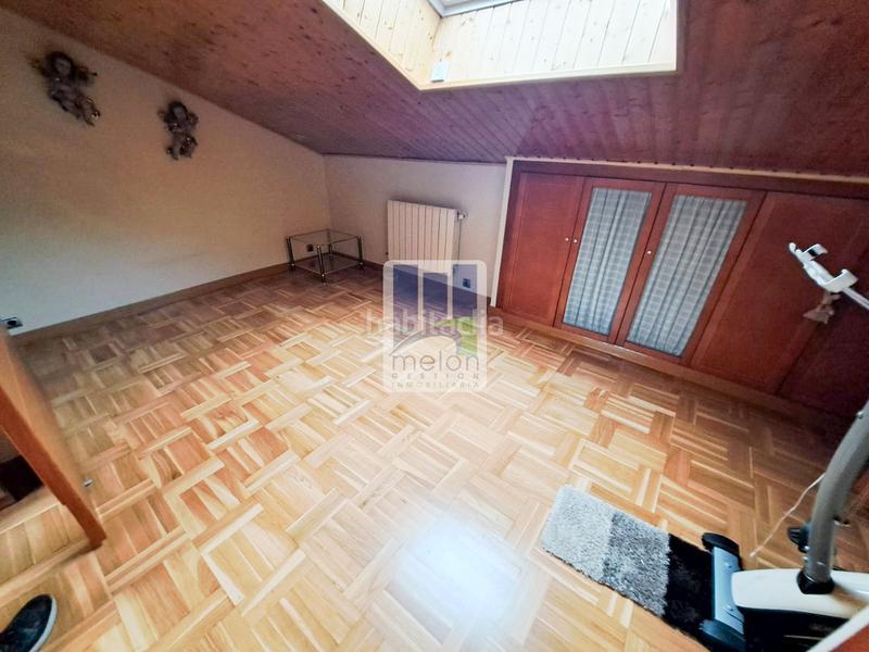 Foto a4ab4eaf-8198-4f50-8fcd-0949d03ee7eb. Chalet avec parking dans Villatoro Burgos