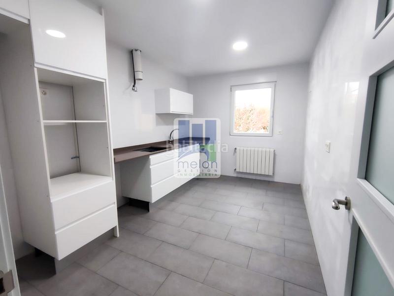 Foto 8118d352-68e0-4444-8cb0-ccaab27c4512. Chalet con parcheggio in Villimar - V1 - V2 - S3 - S4 - San Cristobal Burgos