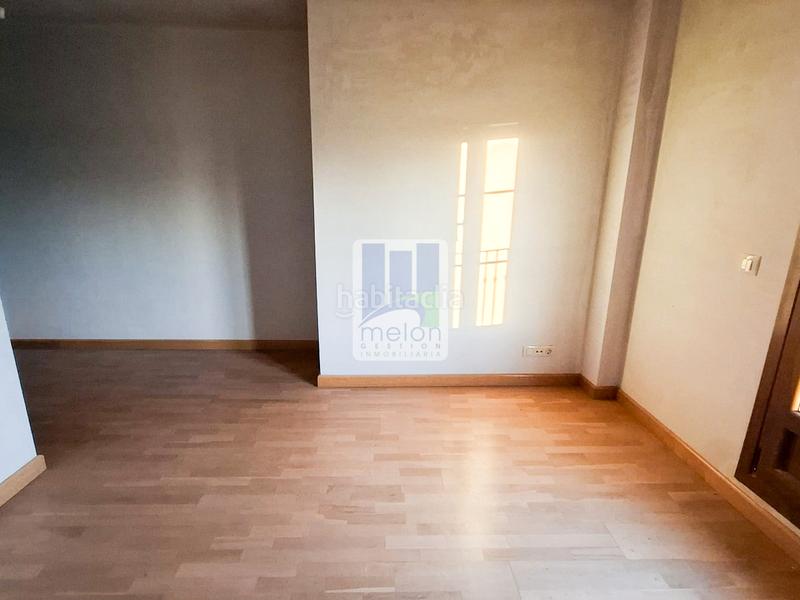 Foto ce7daf3b-5aed-4176-becb-bb382a659d1e. Chalet avec parking dans Villagonzalo Pedernales