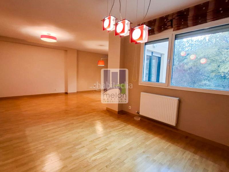 Foto 208784cc-9f38-4715-af86-ca52944fa978. Chalet avec parking dans Arcos