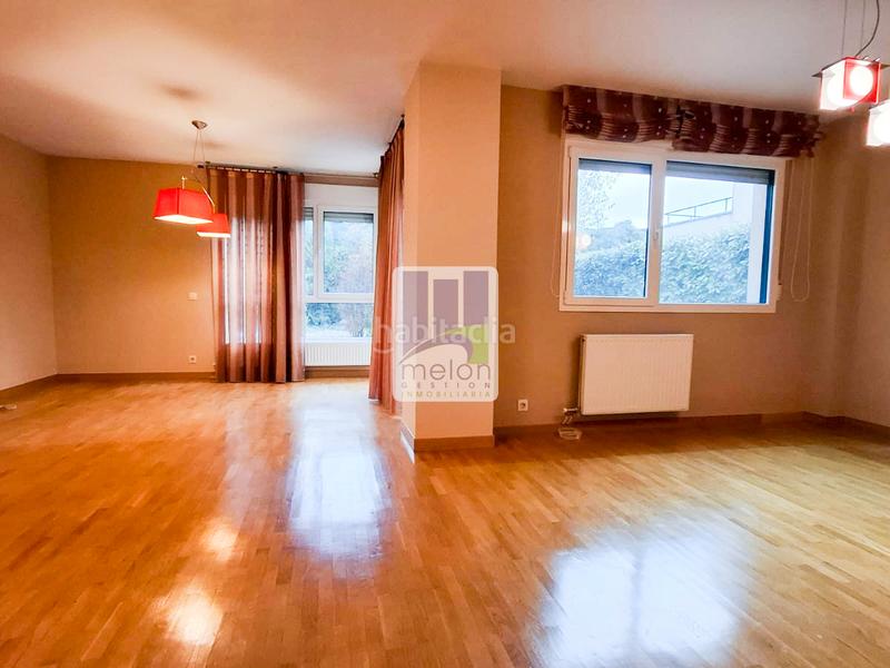 Foto 7f7dd257-eff4-44a9-8dd9-bf74be38f09d. Chalet avec parking dans Arcos