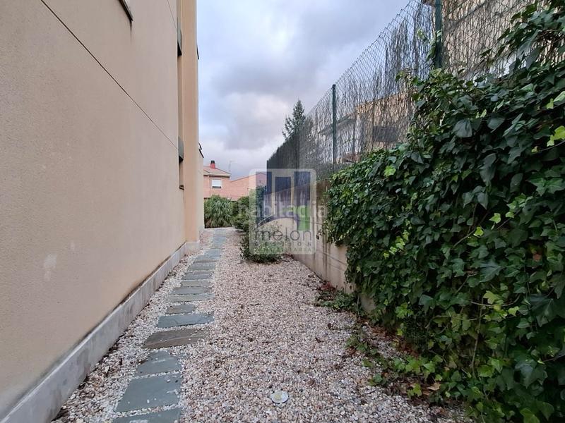 Foto c9fdc92a-4812-4f6c-8604-1c205724e2e4. Chalet avec parking dans Arcos