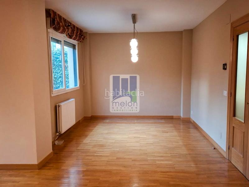 Foto cd2e1f6d-6a67-4f31-95b1-9ae6651397be. Chalet avec parking dans Arcos