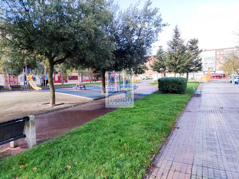 Foto c439406d-83e6-41c0-ab04-c955e9c2b561. Flat in Barriada Inmaculada - Zurbarán Burgos