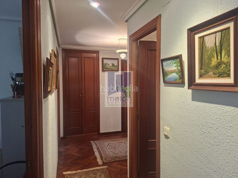 Foto f6389592-802e-48a3-bb20-c9e49617da3c. Pis amb aparcament a Los Castros Santander