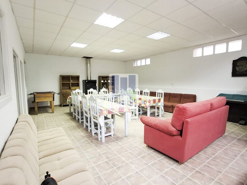 Foto 0a8deefb-7ba7-42bd-a271-95d095b048ef. Xalet amb aparcament a Cabia