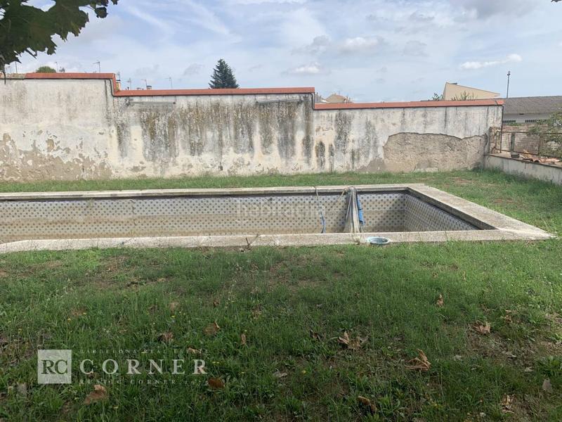 Foto b43fe62e-b5a5-44df-96a8-641790bc23c2. Casa  pairal en pleno centro en Centre Vidreres