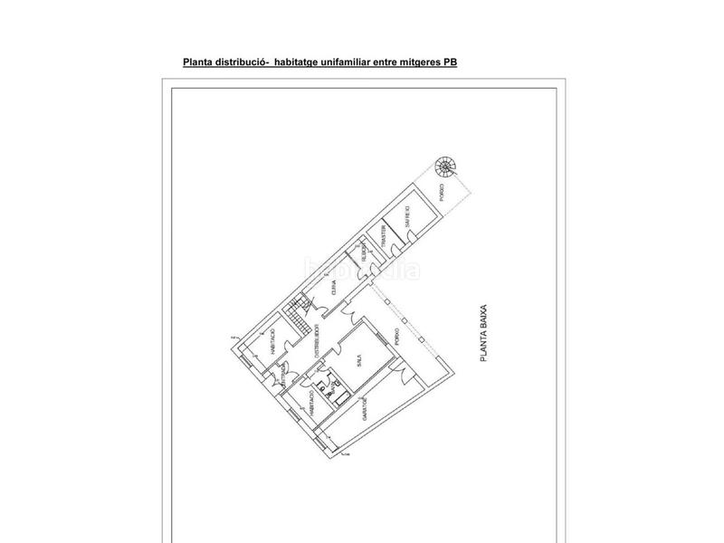 Foto f03fbe91-15d0-45c2-a282-643534d8015c. Casa  pairal en pleno centro en Centre Vidreres