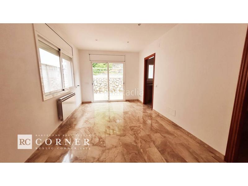 Foto 26c00eb7-5f9c-4a38-9a17-fec093b6dae7. Casa pareada  con piscina privada en Nucli Urbà Argentona