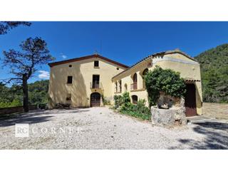 Masia a Santa Maria de Miralles. Finca con muchas posibilidades en sta. mara de miralles, lanoia