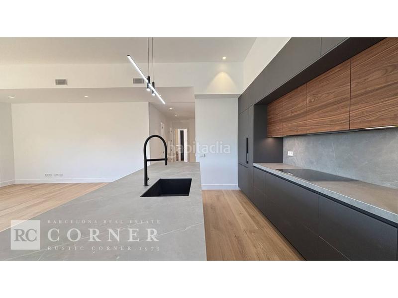 Foto 413eef34-9175-4c36-b1f0-dadf23ebf603. Piso fantástico piso en sarria junto el peu del funicular en Barcelona