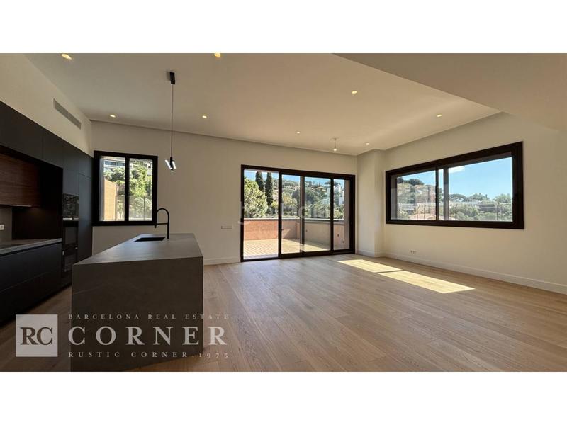 Foto 5c0fe673-3fb8-4caf-a70d-c388bce1587d. Piso fantástico piso en sarria junto el peu del funicular en Barcelona