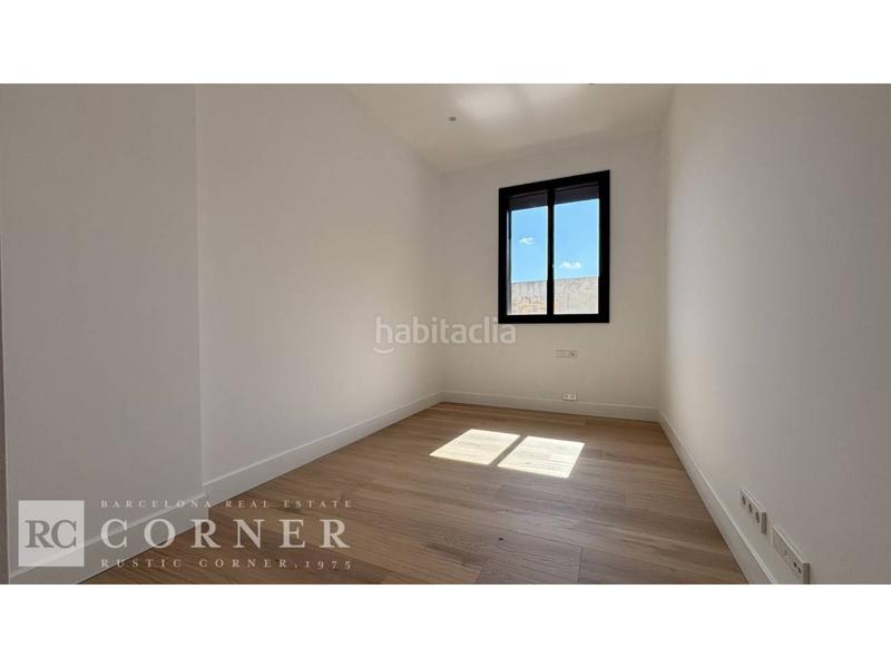 Foto e4b66325-19f7-40ba-96ce-bf4d84ed472f. Piso fantástico piso en sarria junto el peu del funicular en Barcelona