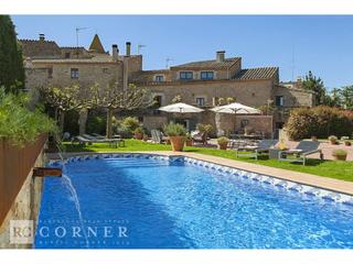Casale in Madremanya. Masia de ensueo con piscina en madremanya
