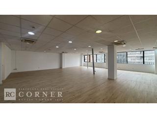 Miete Büro  Roma. Oficina luminosa en edificio exclusivo  avda. roma junto còrsega