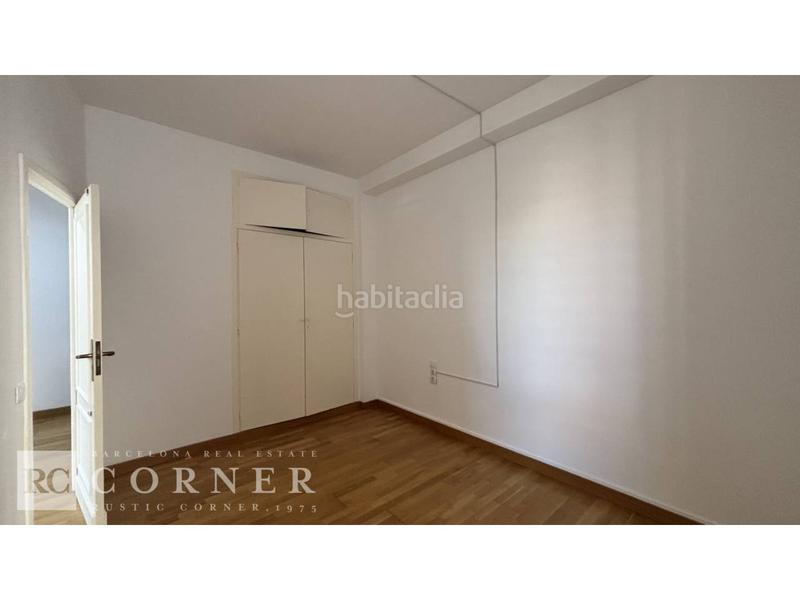 Foto f4a8e56a-1e28-4622-bae5-fb0ba3ececfe. Alquiler piso gran piso señorial en sant gervasila bonanova. en Barcelona